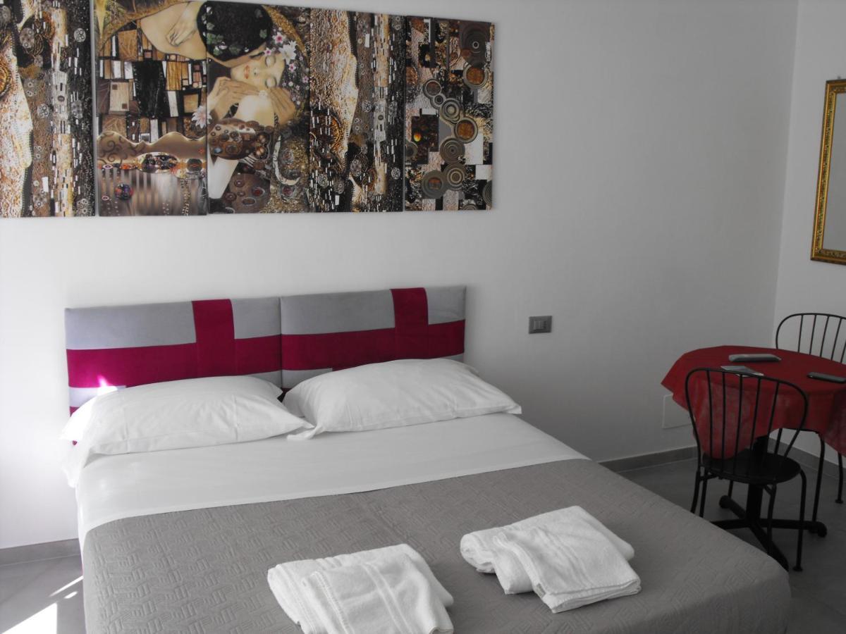 Dimora Chloe B&B Pescara Exterior photo